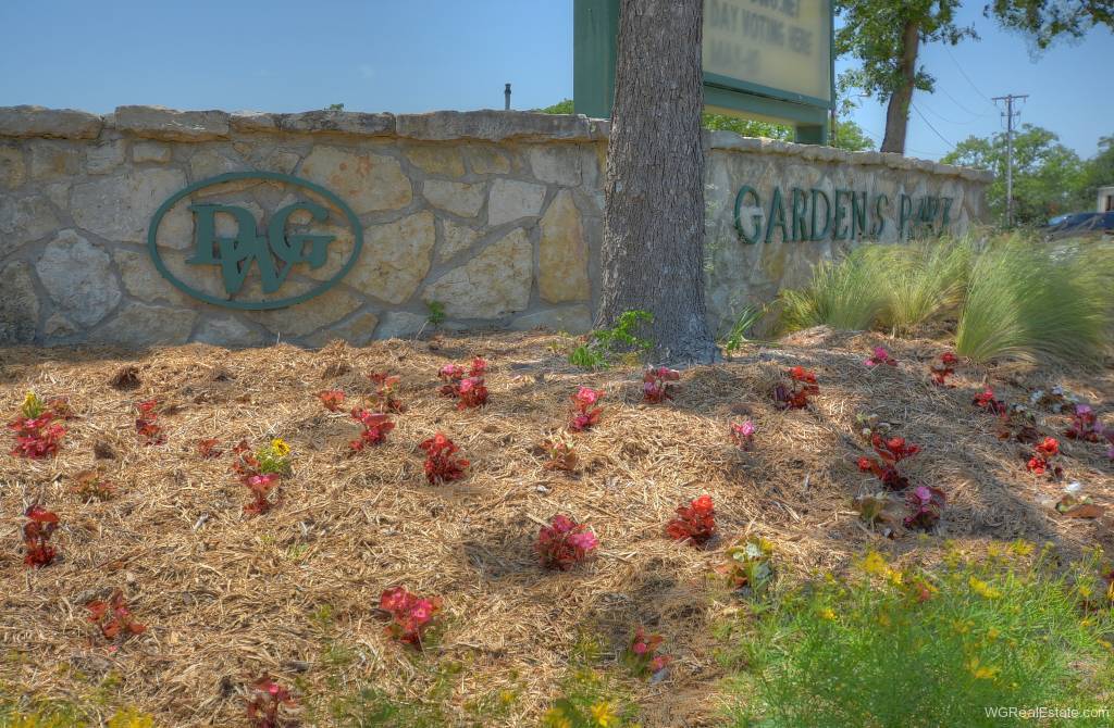 Gardens Park - Dalworthington Gardens, TX
