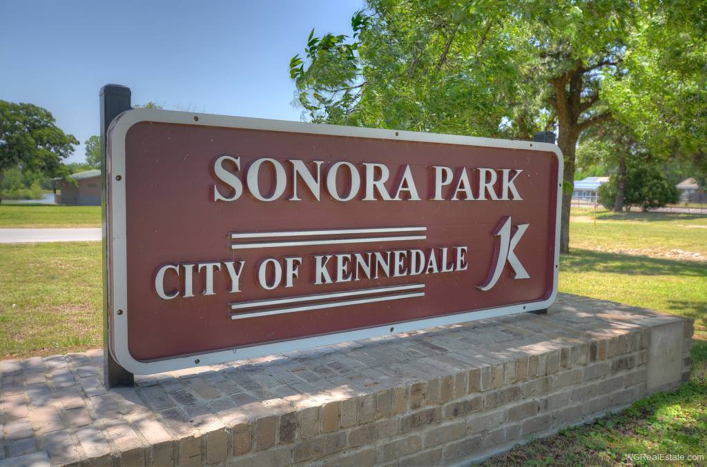 Sonora Park - Kennedale, TX